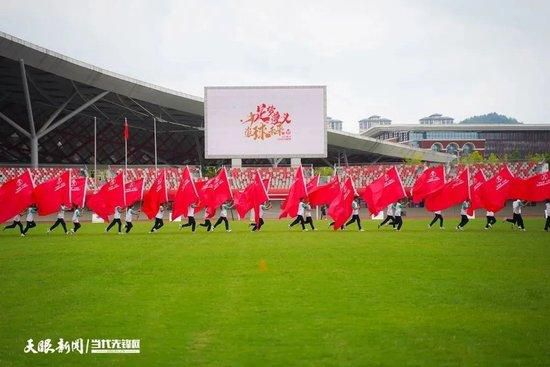 对于影片本身票房及观众的期待，毕赣导演在之前的采访中曾表示;我尽量做好我宣传的工作嘛，虽然我宣传也没什么用（笑）